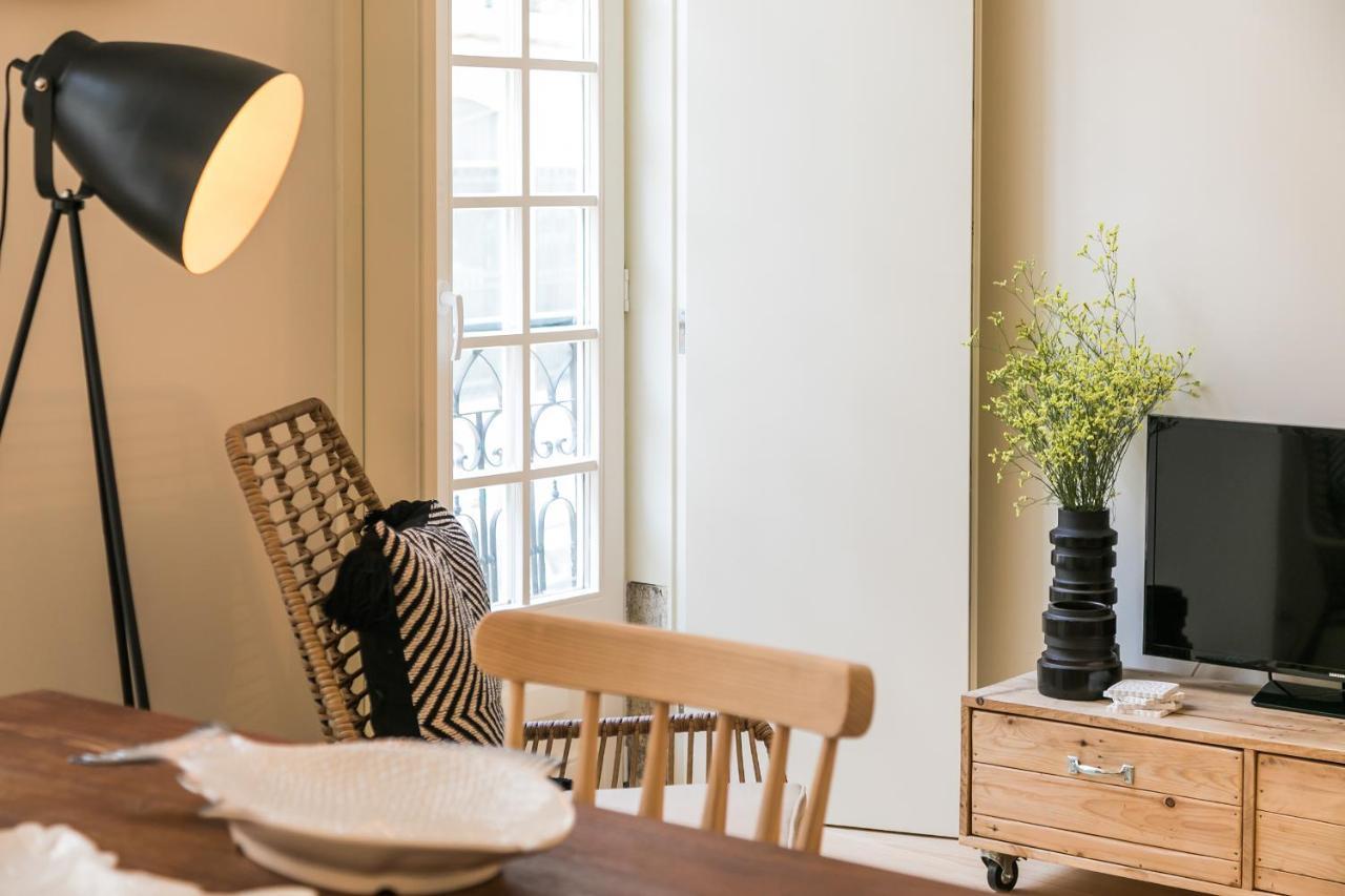 Superior One-Bedroom Apartment