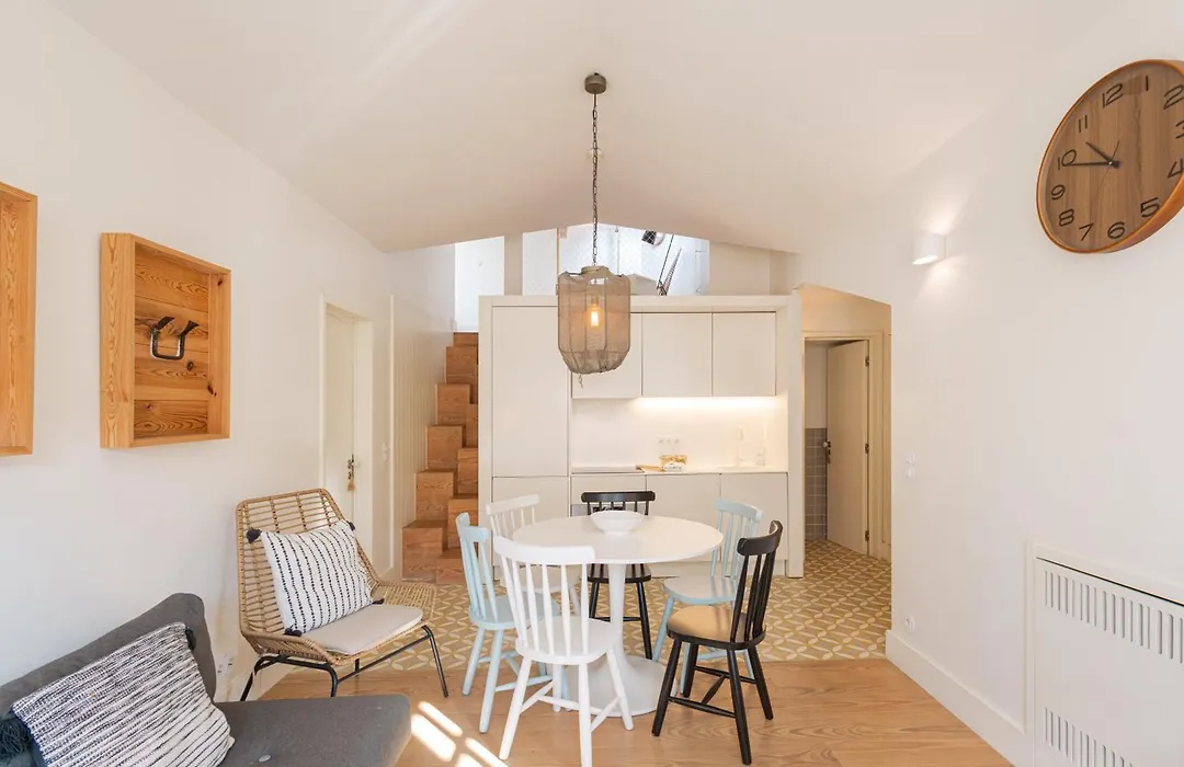 Almaria - Officina Real Apartments | Chiado-1
